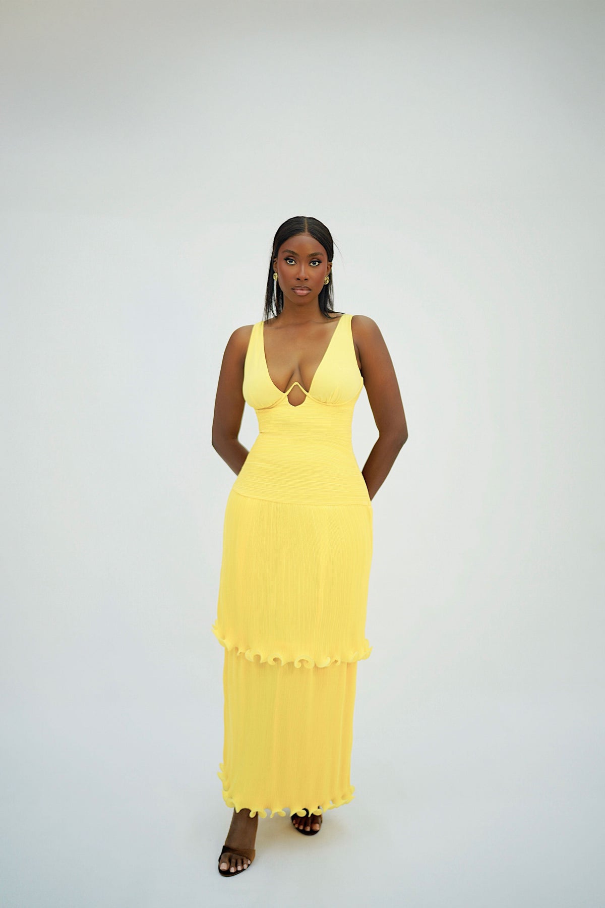 Solara Pleated Maxi Dress – Structured Bodice & Tiered Gown – Butter Yellow - Tashagodwin