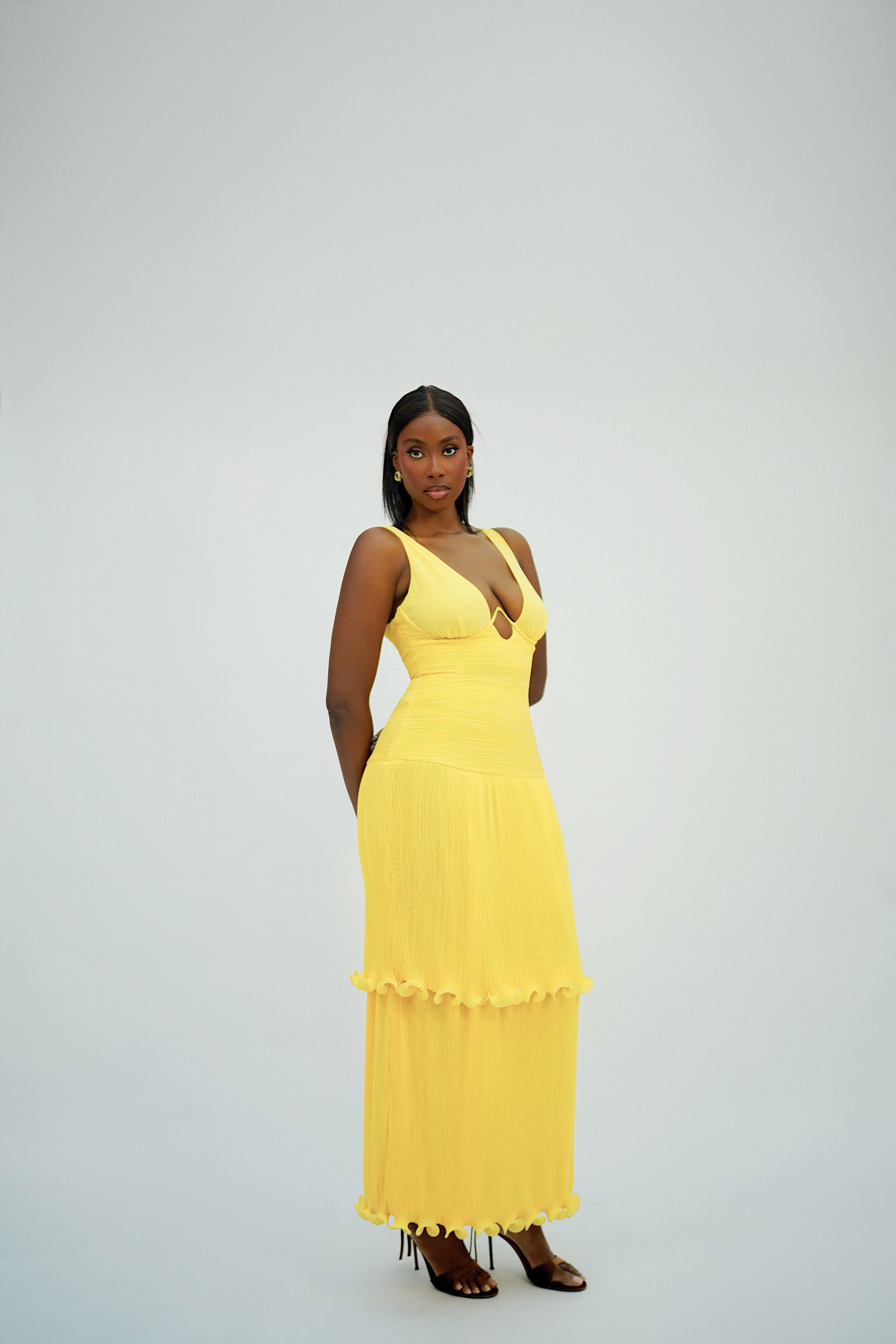 Solara Pleated Maxi Dress – Structured Bodice & Tiered Gown – Butter Yellow - Tashagodwin